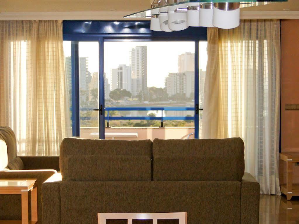 Victoria Beach Apartments カルプ エクステリア 写真