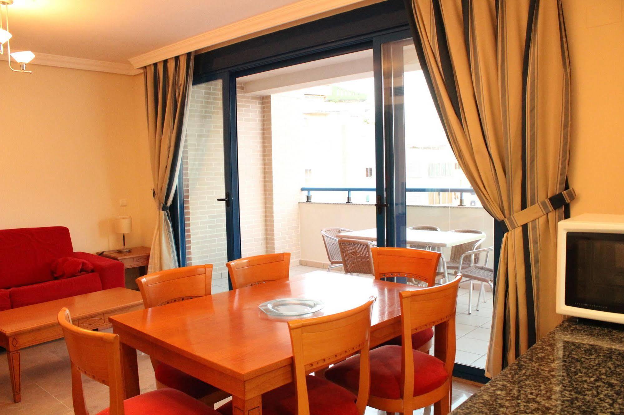 Victoria Beach Apartments カルプ エクステリア 写真